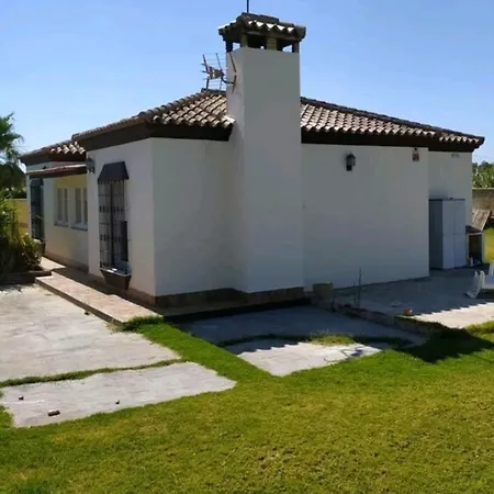 Espectacular Con Piscina Y Porches